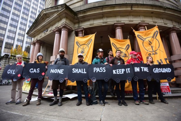 sfw_ap_58357181980-1024x684